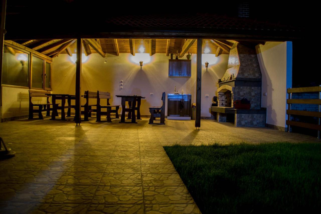Къща За Гости Романс Yagodina Exterior foto
